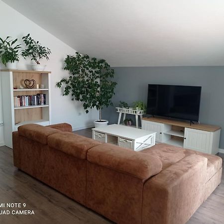 Ferienwohnung Уютна Къща Sliven Exterior foto
